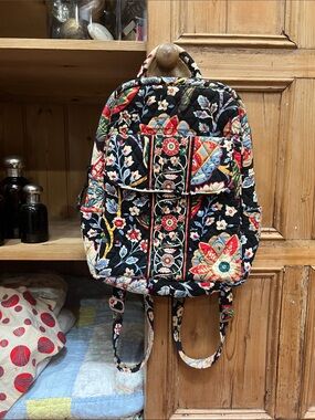 Vera Bradley Backpack in Retired Versailles Pattern